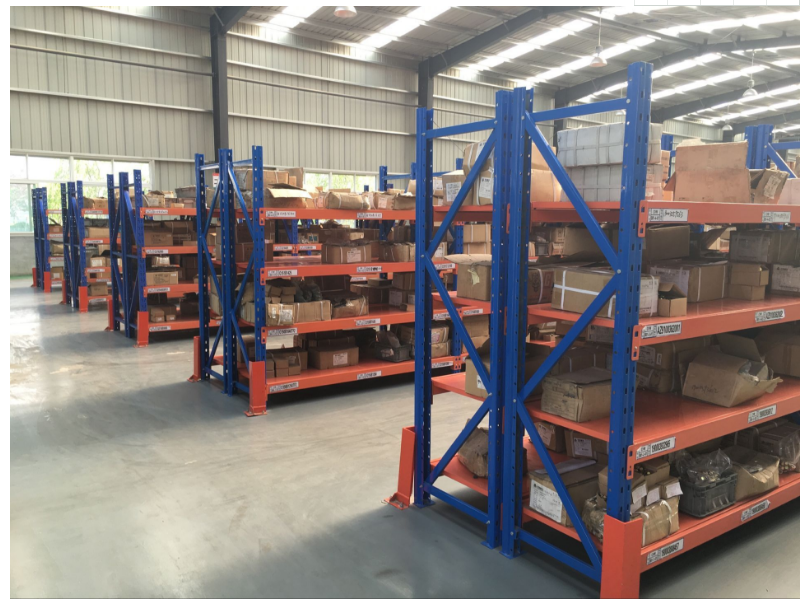 地下室貨（huò）架（jià）
